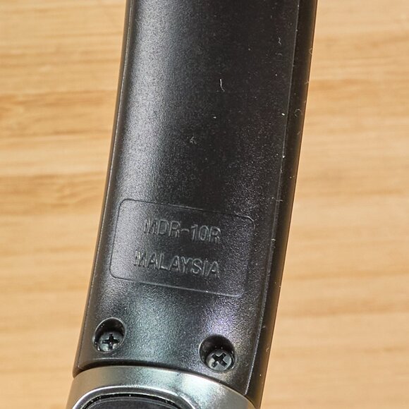 Sony MDR-10R Hi-Res Stereo Wired Headphones Black / Over-Ear / Tested - Picture 6 of 11